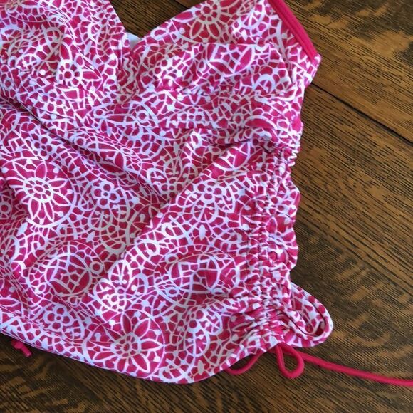 Athleta Pink and White Tankini Top Size 36C - Picture 3 of 9